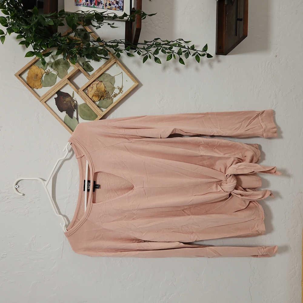 Bobeau tie front blouse